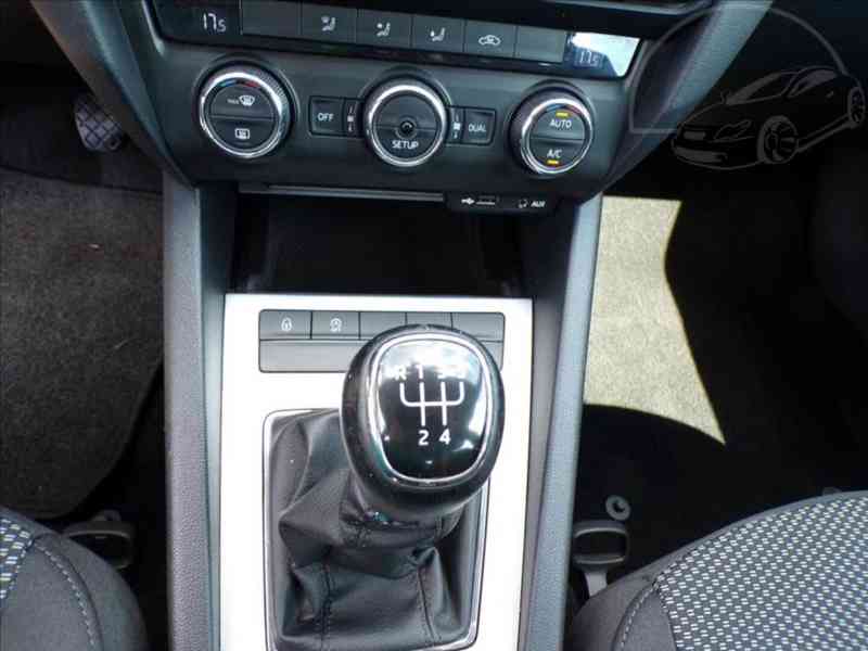 Škoda Octavia 1,6 TDI DIGI.KLIMA - foto 8