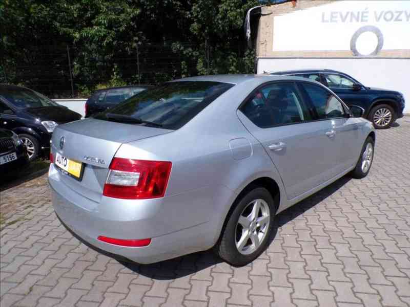 Škoda Octavia 1,6 TDI DIGI.KLIMA - foto 4