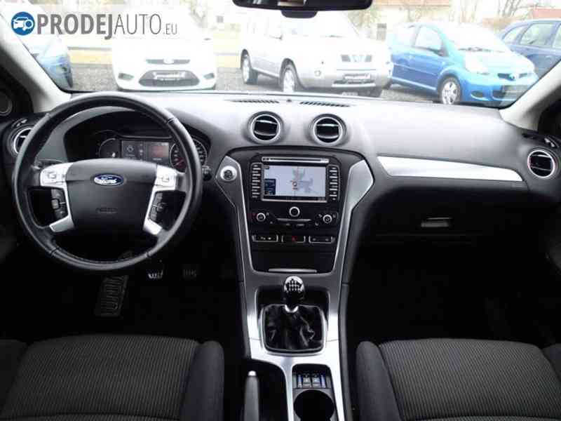 Ford Mondeo 147 kW - foto 6