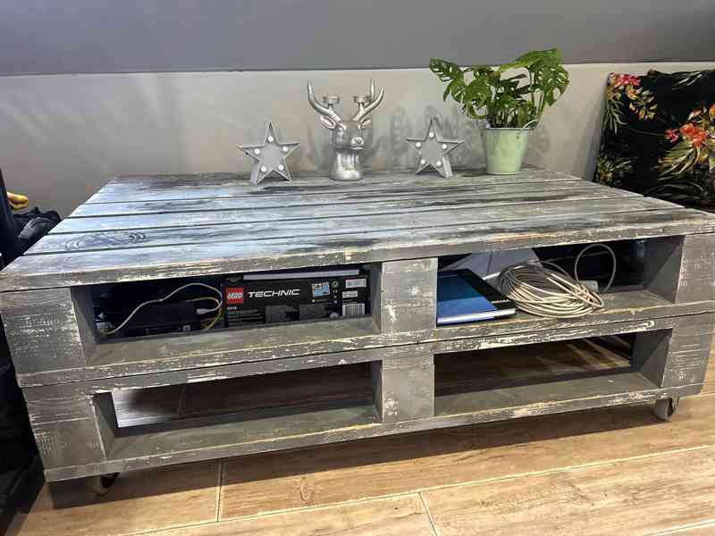 Stůl z palet/ paletový stůl - foto 2