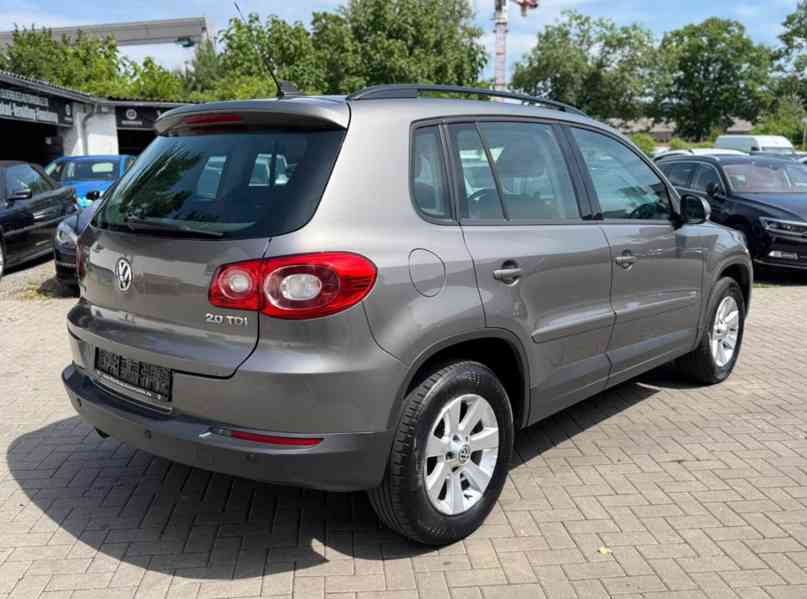 Volkswagen Tiguan 2,0 TDI Track&Field 4Motion DSG 103kw - foto 4