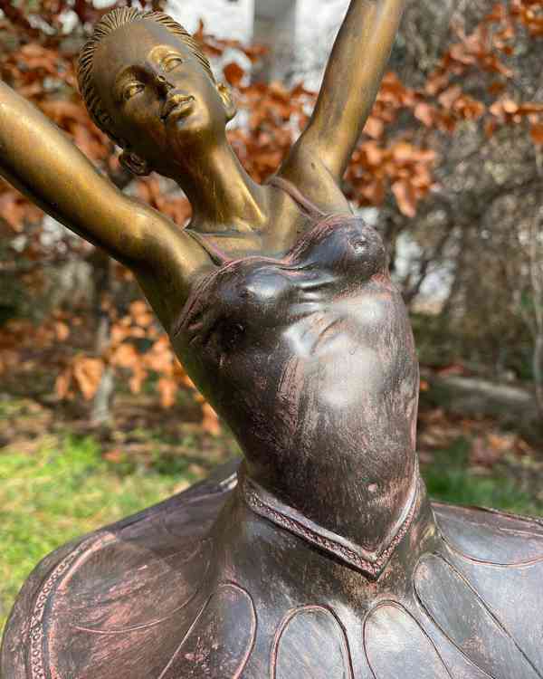 Polyresinová soška - Balerína - baletka - balet - foto 2