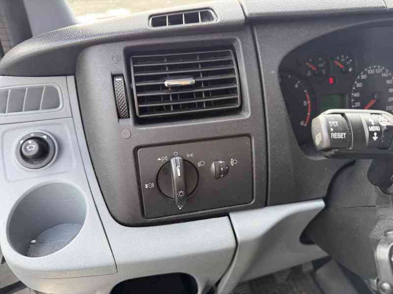 Ford Transit 2.2 TDCi 92Kw Bus 9 míst - foto 13
