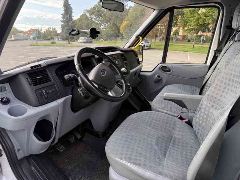 Ford Transit 2.2 TDCi 92Kw Bus 9 míst - foto 12