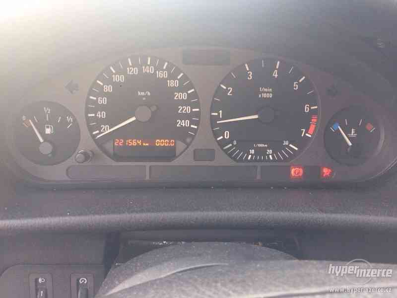 BMW E36 320i touring - foto 10