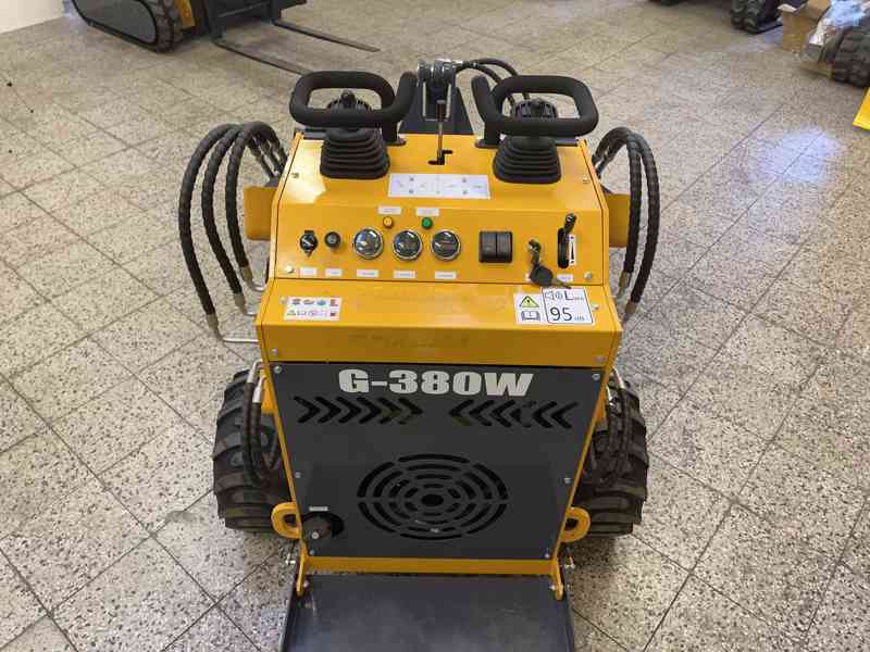 Kolový nakladač GORILA GW-380 AKCE!! DOPRAVA ZDARMA!! - foto 16