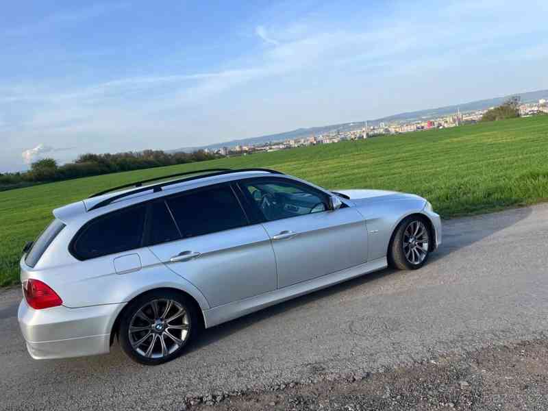 BMW E91 320D 120kw Rok 2006 automatická převodovka - foto 10