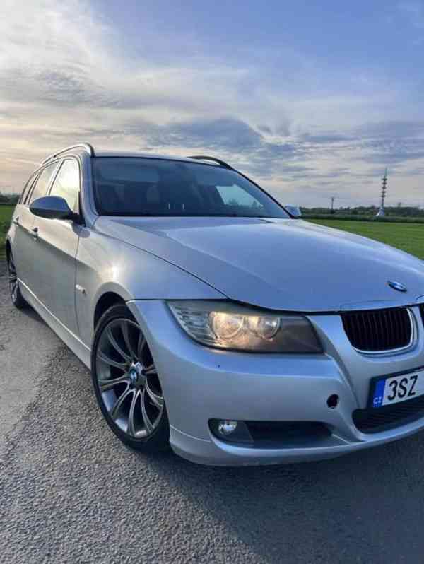 BMW E91 320D 120kw Rok 2006 automatická převodovka - foto 7