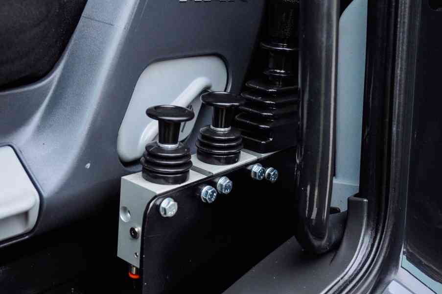 MAN TGM 15.250 NOVÝ HÁKOVÝ NOSIČ KONTEJNERŮ HYDRAULICKÁ RUKA - foto 59