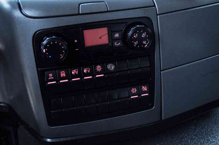 MAN TGM 15.250 NOVÝ HÁKOVÝ NOSIČ KONTEJNERŮ HYDRAULICKÁ RUKA - foto 68