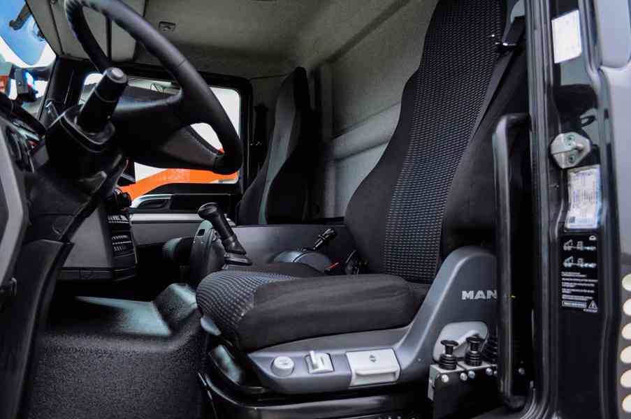 MAN TGM 15.250 NOVÝ HÁKOVÝ NOSIČ KONTEJNERŮ HYDRAULICKÁ RUKA - foto 57