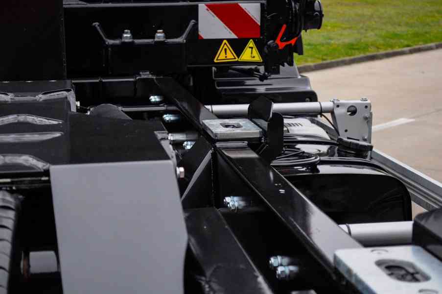 MAN TGM 15.250 NOVÝ HÁKOVÝ NOSIČ KONTEJNERŮ HYDRAULICKÁ RUKA - foto 29