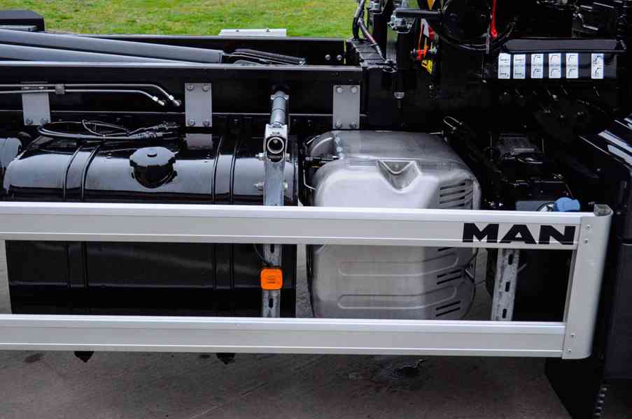MAN TGM 15.250 NOVÝ HÁKOVÝ NOSIČ KONTEJNERŮ HYDRAULICKÁ RUKA - foto 105