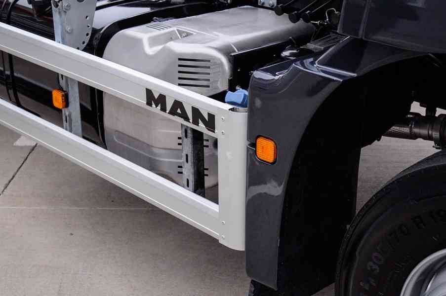 MAN TGM 15.250 NOVÝ HÁKOVÝ NOSIČ KONTEJNERŮ HYDRAULICKÁ RUKA - foto 12