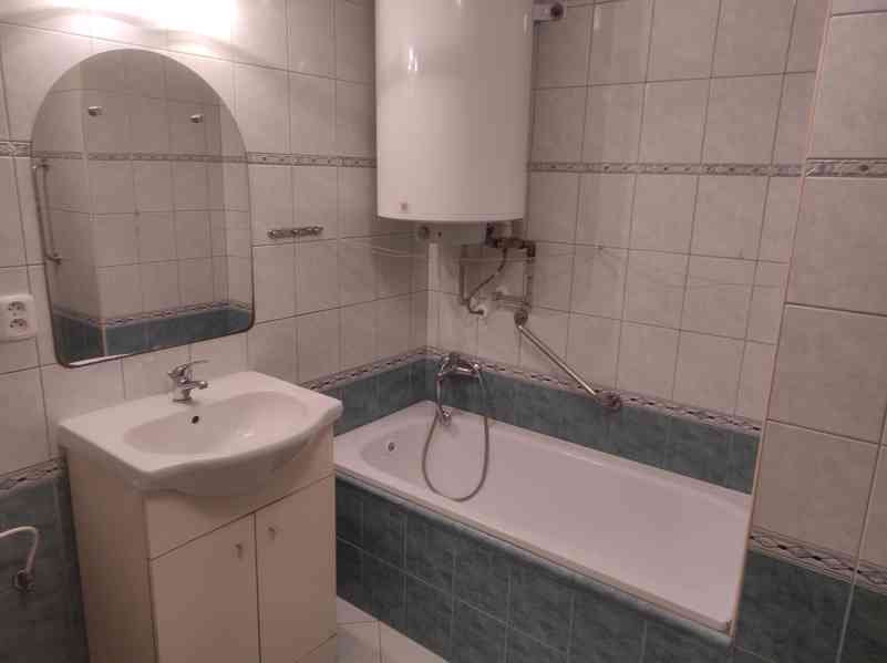 3+1, 58 m2, ul. 5.května, Ledeč nad Sázavou, 2.patro ze 2 - foto 3