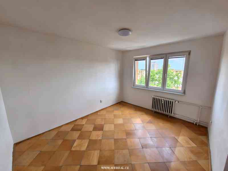 Pronájem bytu 2+1/L (56 m²), ul. Tuchorazská, Praha 10 - foto 7