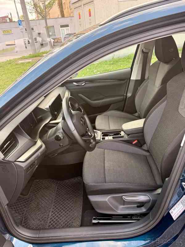 Škoda Octavia 2,0   TDI DSG - tažné, zimní pneu - foto 11