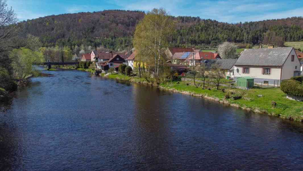 Rodinný dům se zahradou u řeky Otavy, Čepice u Sušice - foto 4
