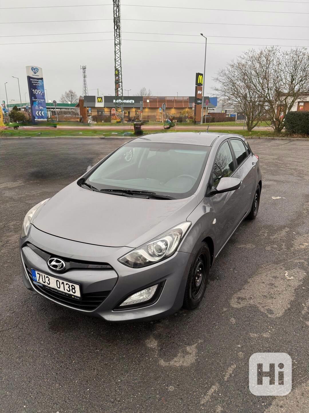 Hyundai i30  - foto 1