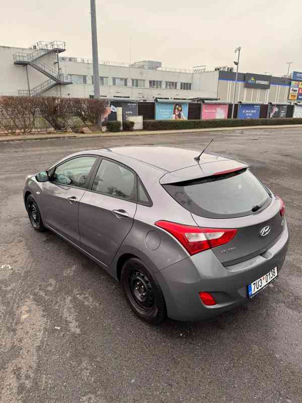 Hyundai i30  - foto 2