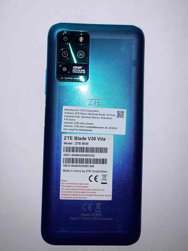 Smartphone ZTE V30 Vita 64GB,4 GB ram - foto 4