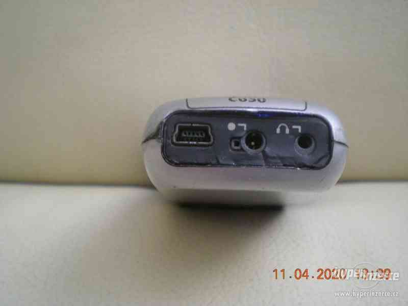 Motorola C650 - foto 7