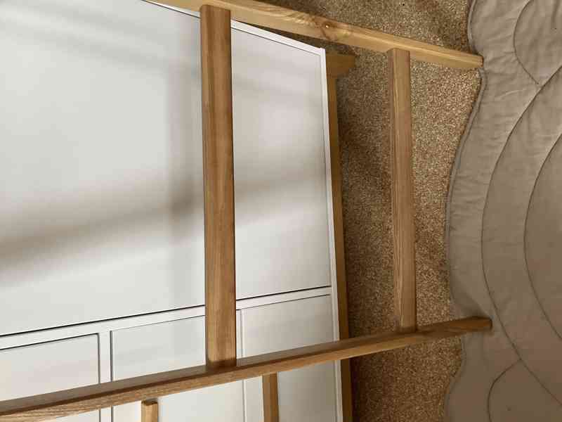 Žebřík na oblečení - foto 2