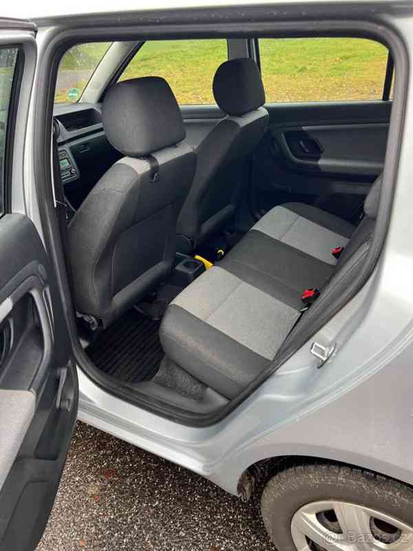 Škoda Fabia 1,4   II, 16V 63 KW - foto 13