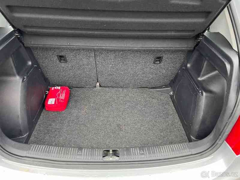 Škoda Fabia 1,4   II, 16V 63 KW - foto 3