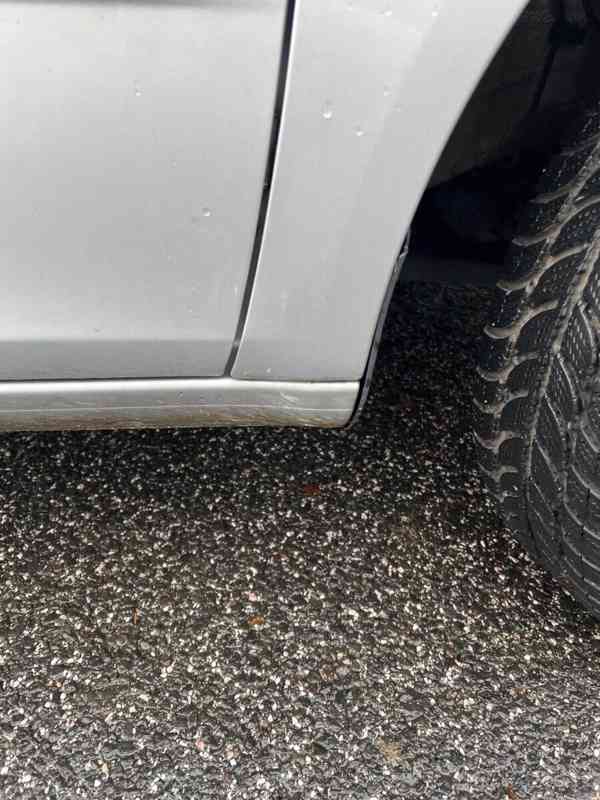 Škoda Fabia 1,4   II, 16V 63 KW - foto 4