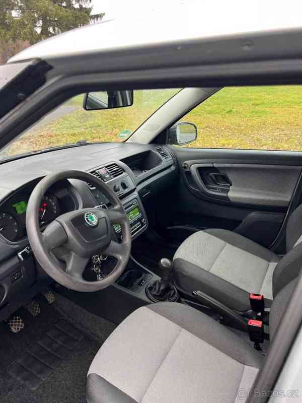 Škoda Fabia 1,4   II, 16V 63 KW - foto 8