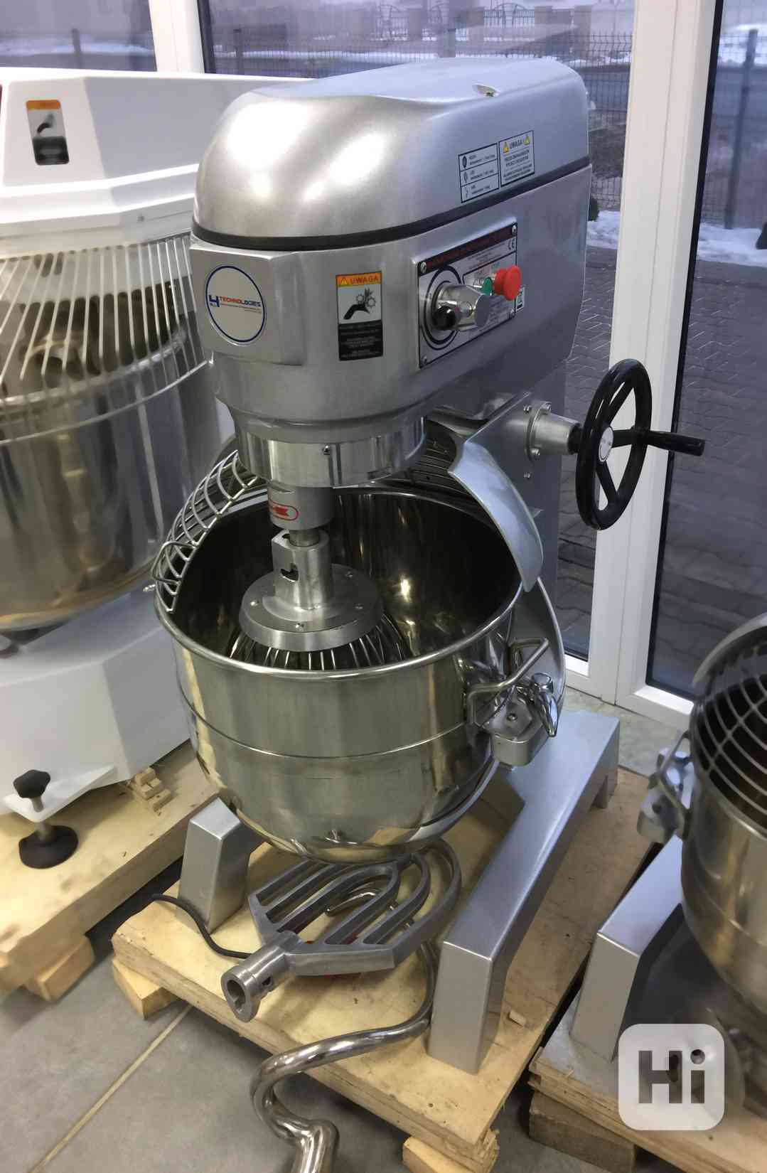 Kuchyňský robot 40 L - foto 1