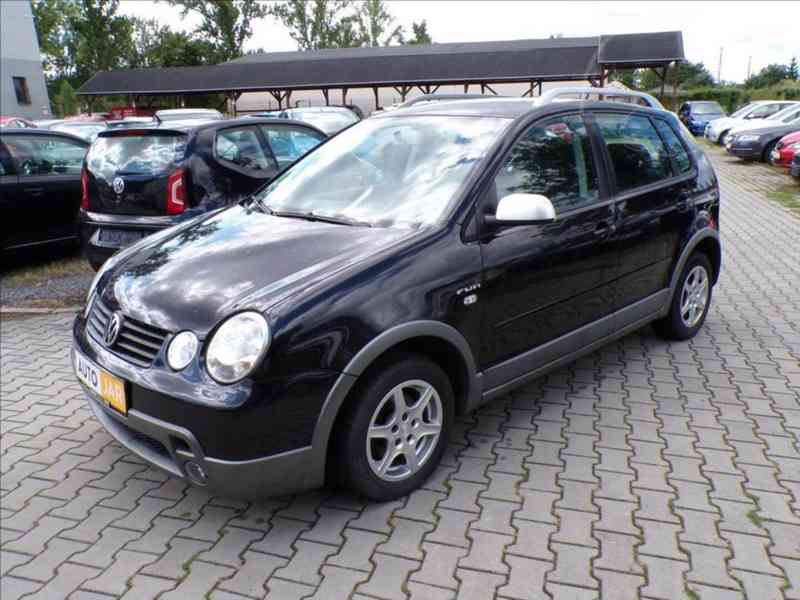VW Polo 1,4 i FUN,KLIMA-HNED ODJÍŽDÍTE - foto 2
