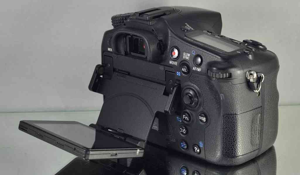 Sony SLT-A77 DSLR*24,3MPix*Full HDV*GPS* 98000 Exp - foto 6