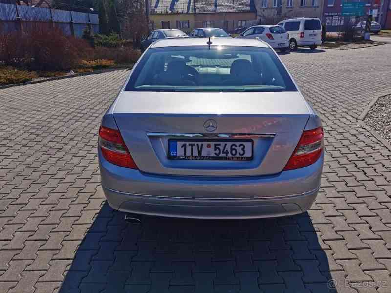 Mercedes-Benz Třídy C 2,2   CDI 125kW Avantgarde TOP stav - foto 8