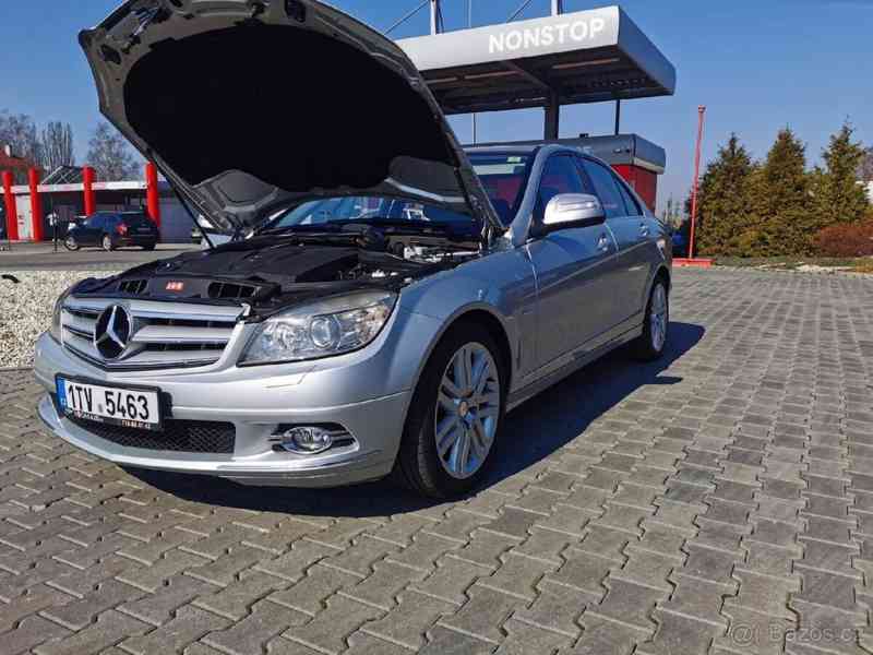 Mercedes-Benz Třídy C 2,2   CDI 125kW Avantgarde TOP stav - foto 4