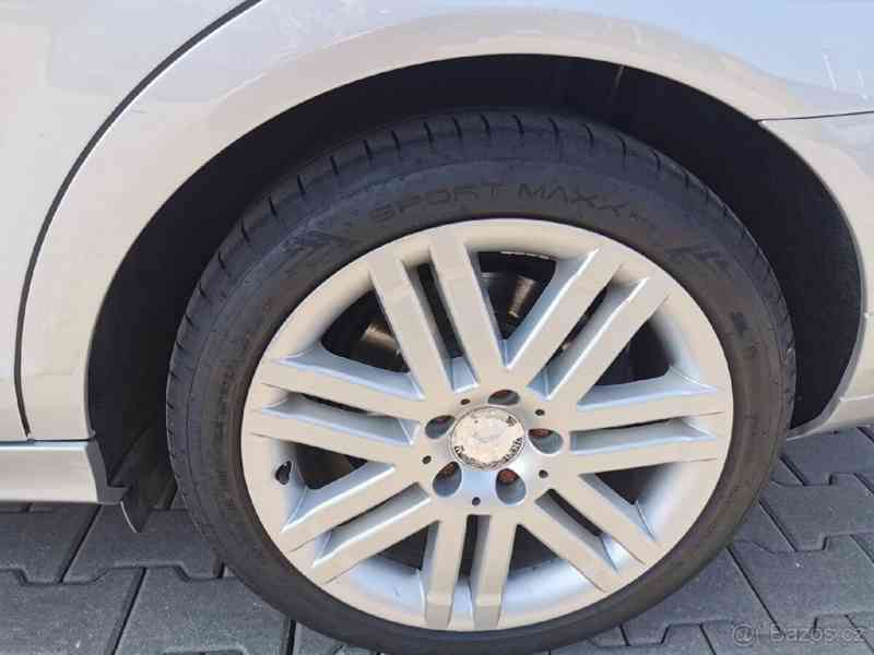 Mercedes-Benz Třídy C 2,2   CDI 125kW Avantgarde TOP stav - foto 17