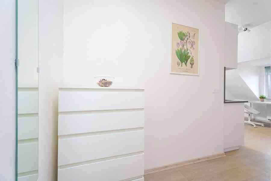 MAJITEL: Zařízené 1+kk u metra Kačerov - All inclusive - BEZ - foto 4