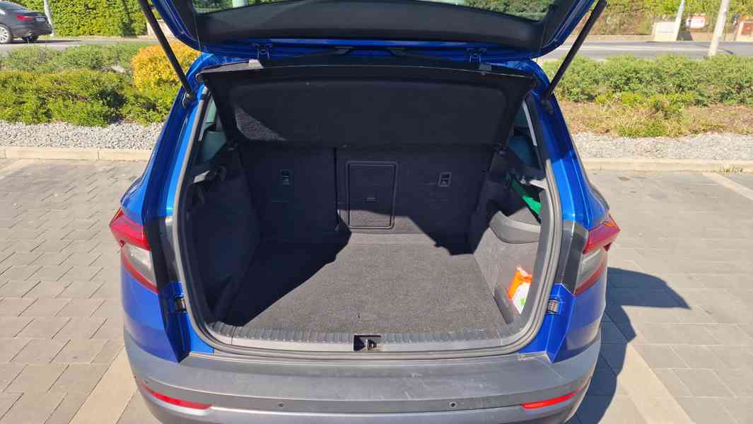 Karoq 2.0 TDI 85kW, AMBIENTE, 2022, 82590 km - foto 10