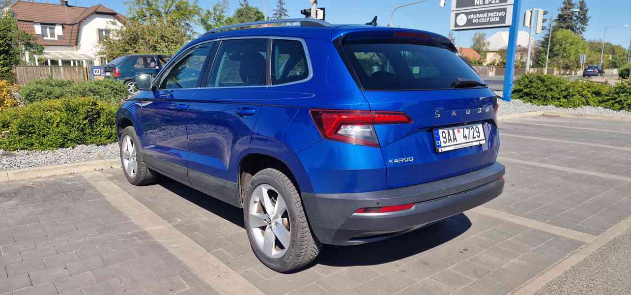 Karoq 2.0 TDI 85kW, AMBIENTE, 2022, 82590 km - foto 2