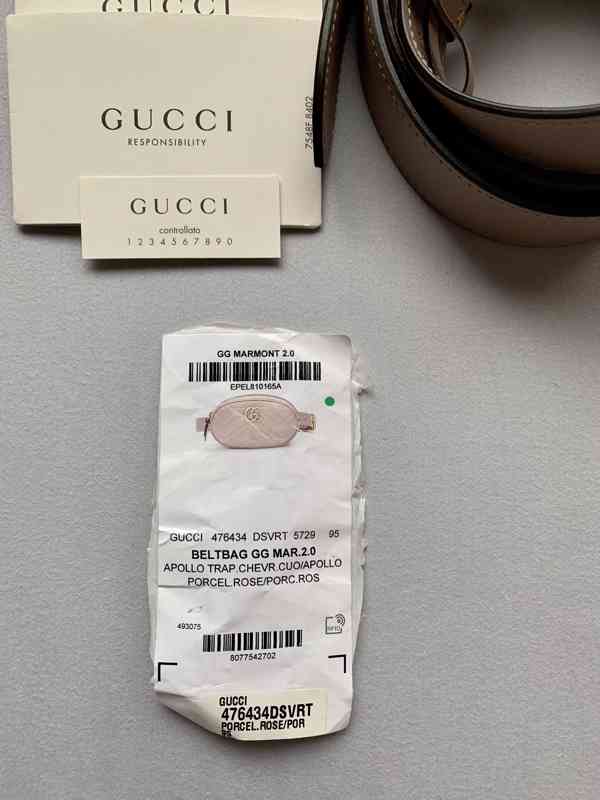 Gucci GG Marmont Matelassé Taška na opasek 85 běžová - Dámsk - foto 2