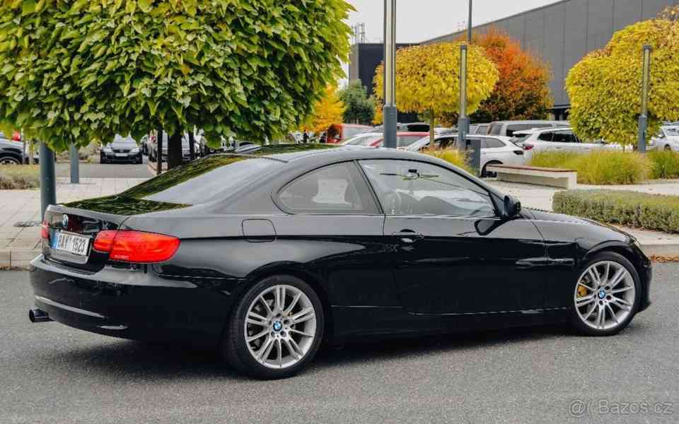 BMW Řada 3 2,0   320i / 125 kW / SKVĚLÝ STAV - foto 4