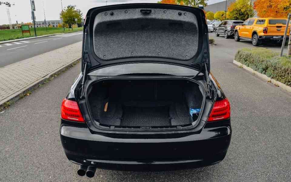 BMW Řada 3 2,0   320i / 125 kW / SKVĚLÝ STAV - foto 7