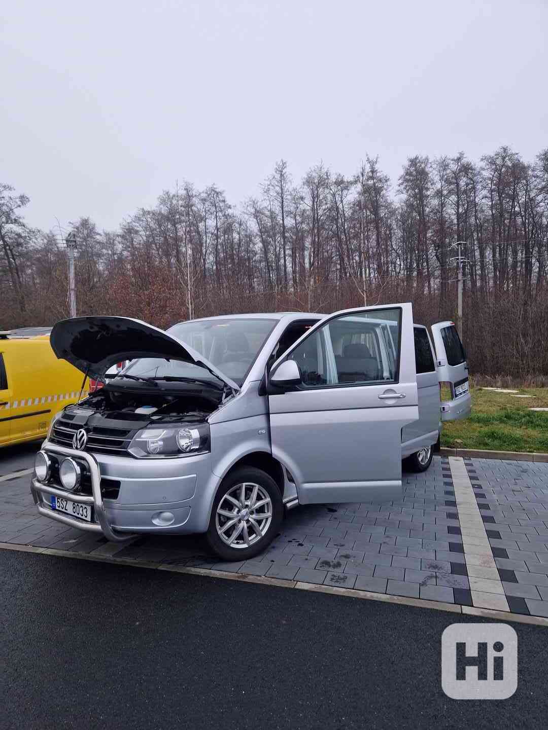 VW Caravelle, 8 míst, A/C, Webasto a mnoho dalšího  - foto 1