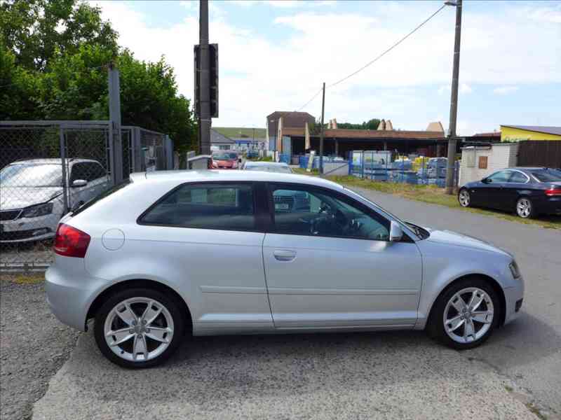 AUDI A3 2,0 TDI DIGI AC, 1.MAJITEL - foto 2