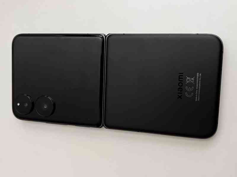 Xiaomi Mix Flip 512 GB Černý - foto 3