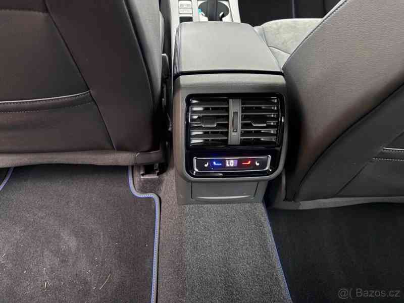 Volkswagen Arteon 2,0   R Shooting Brake 235 kw benzín - foto 17