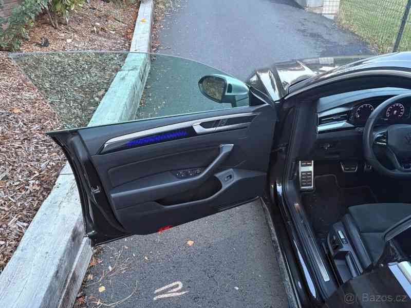 Volkswagen Arteon 2,0   R Shooting Brake 235 kw benzín - foto 4