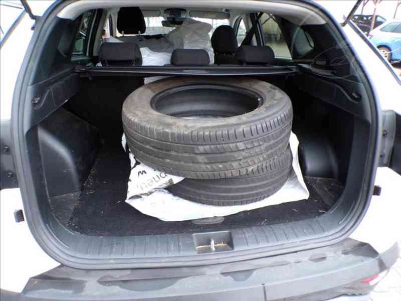 Hyundai Tucson 1,6 T-GDI ČR,TANÉ ZAŘÍZENÍ - foto 15