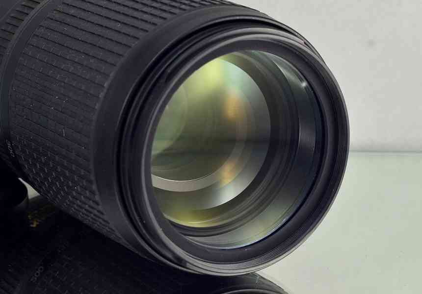 Nikon AF-S 70-300mm f/4.5-5.6 G ED VR*FX ZOOM*UV - foto 4